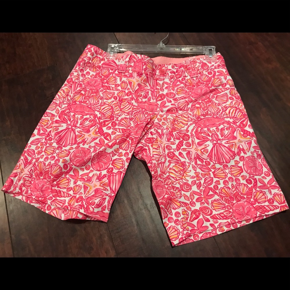 Lilly Pulitzer Bermuda Shorts Size 4